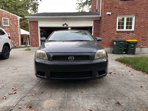 Used 2007 Scion tC image 4