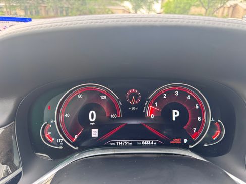 Used 2017 BMW 750i xDrive image 20