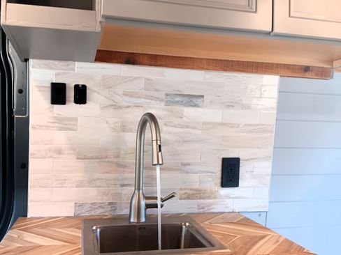 Used 2019 Mercedes-Benz Sprinter 170 image 18