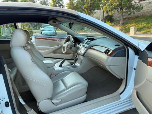 Used 2007 Toyota Solara SLE FWD image 9