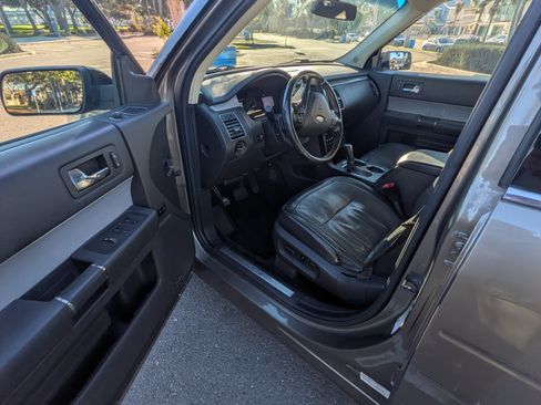 Used 2013 Ford Flex Limited image 9