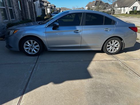 Used 2015 Subaru Legacy 2.5i Premium image 5