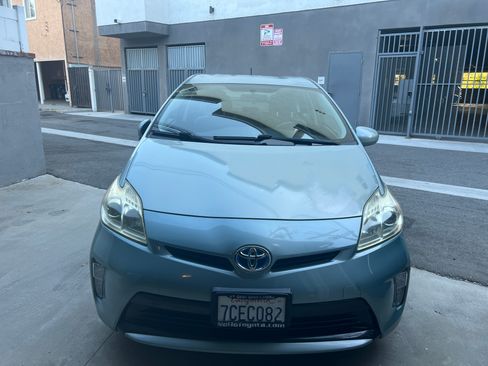 Used 2013 Toyota Prius Three image 10