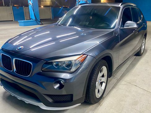 Used 2015 BMW X1 sDrive28i w/ Premium Package RWD image 9