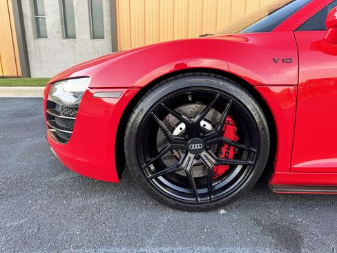 Used 2011 Audi R8 V10 AWD/4WD image 16