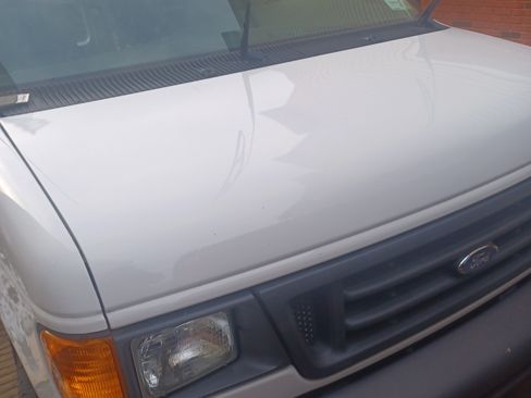 Used 2006 Ford E-350 and Econoline 350 Extended Super Duty image 16