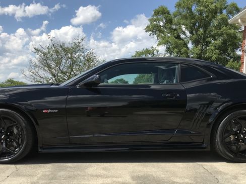 Used 2014 Chevrolet Camaro Z/28 image 2