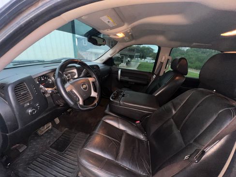 Used 2008 Chevrolet Silverado 1500 LT w/ Power Pack Plus image 11