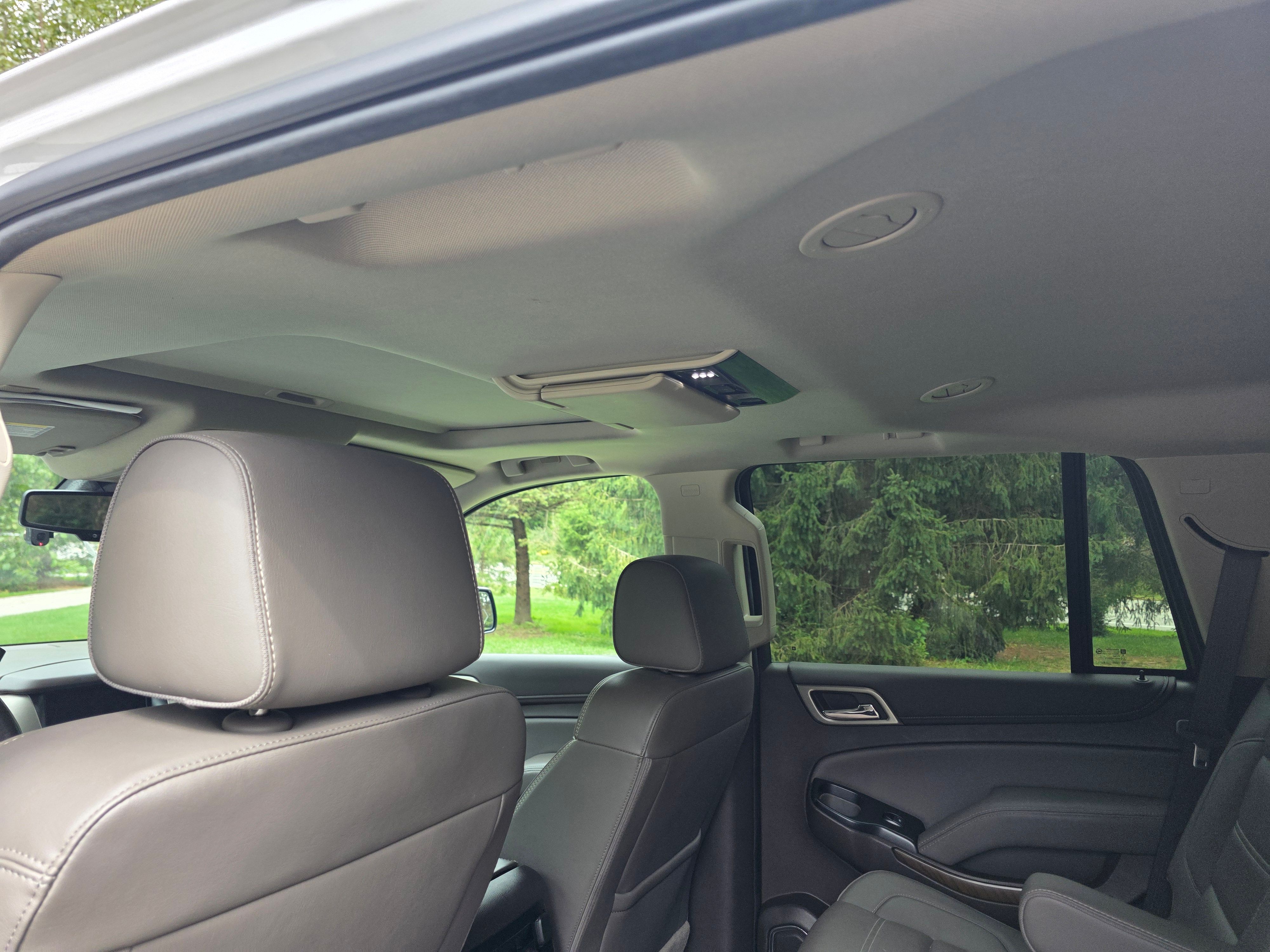 Used 2020 GMC Yukon Denali w/ Denali Premium Package AWD/4WD image 8