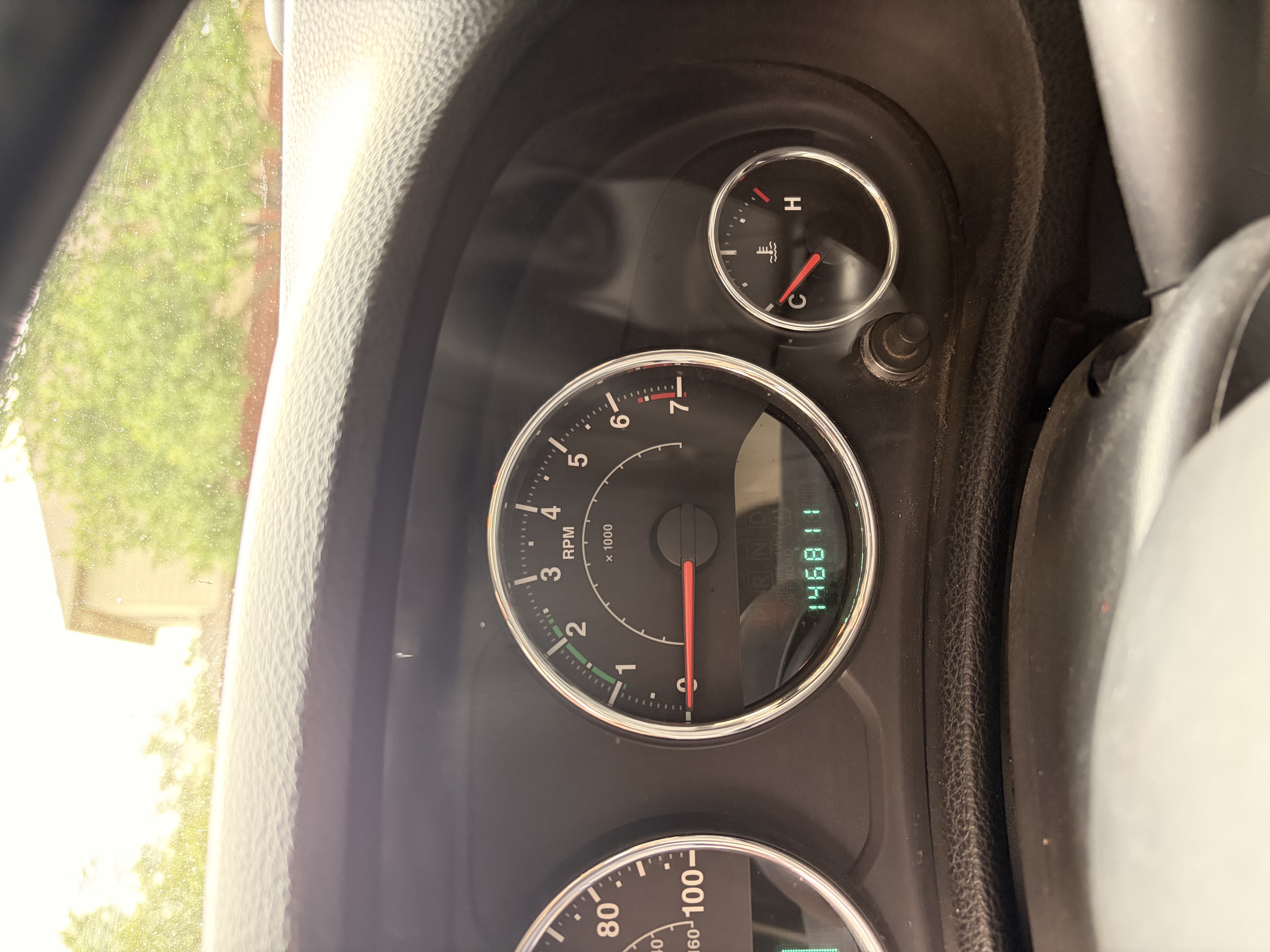 Used 2012 Jeep Wrangler Unlimited Sport AWD/4WD image 6