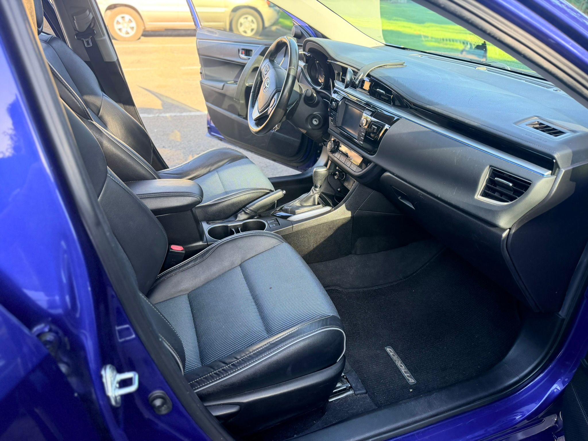 Used 2016 Toyota Corolla S FWD image 19