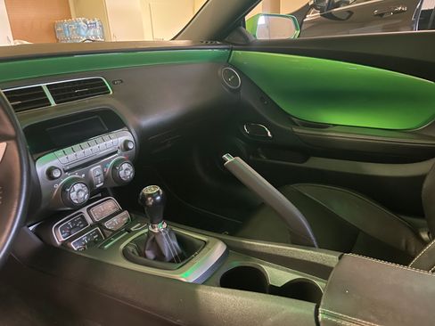 Used 2011 Chevrolet Camaro SS w/ RS Package image 10