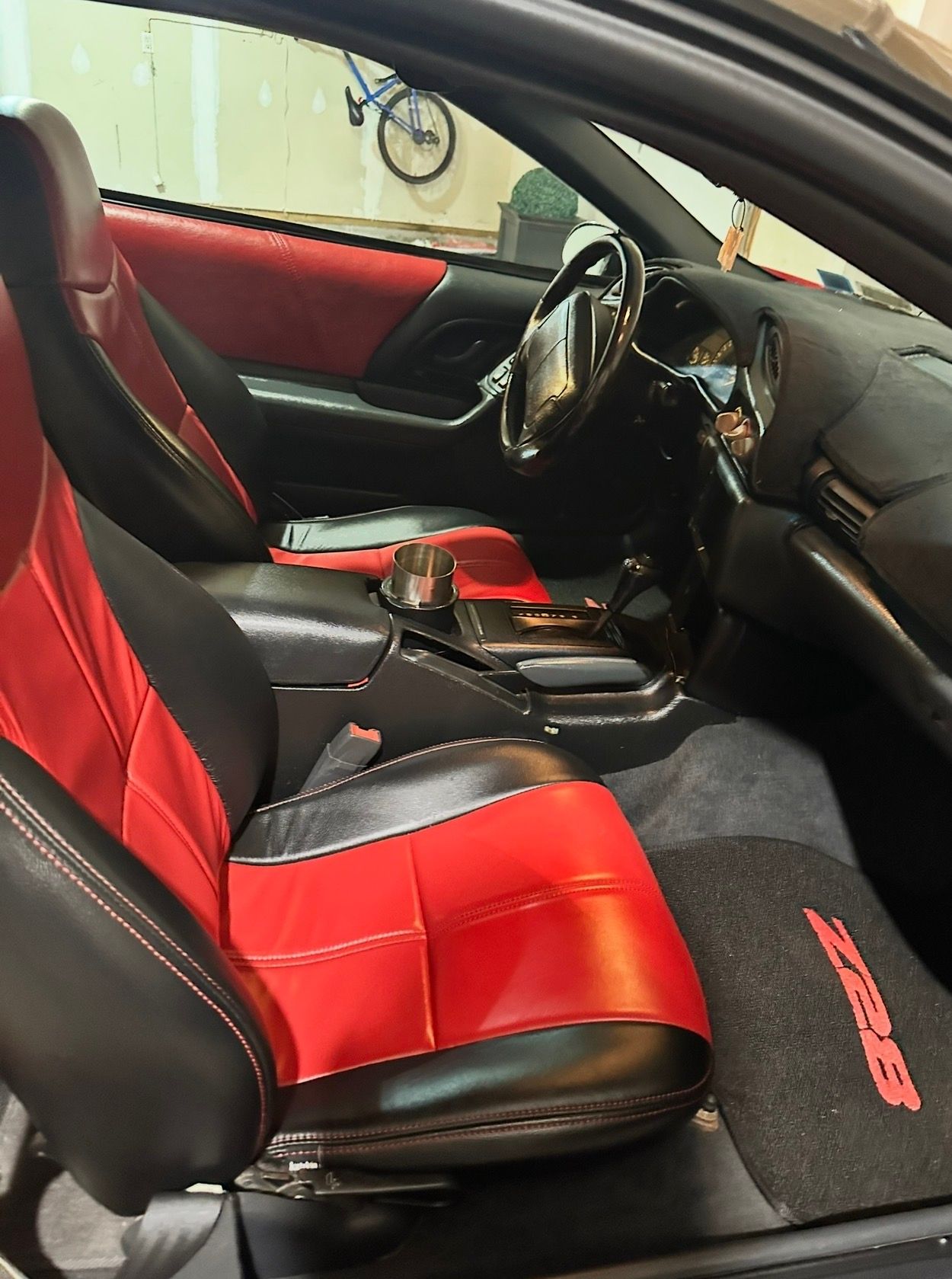 Used 1993 Chevrolet Camaro Z28 RWD image 11