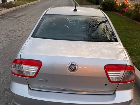 Used 2009 Mercury Milan Premier image 5