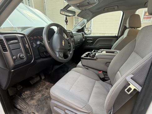 Used 2017 Chevrolet Silverado 1500 W/T image 13