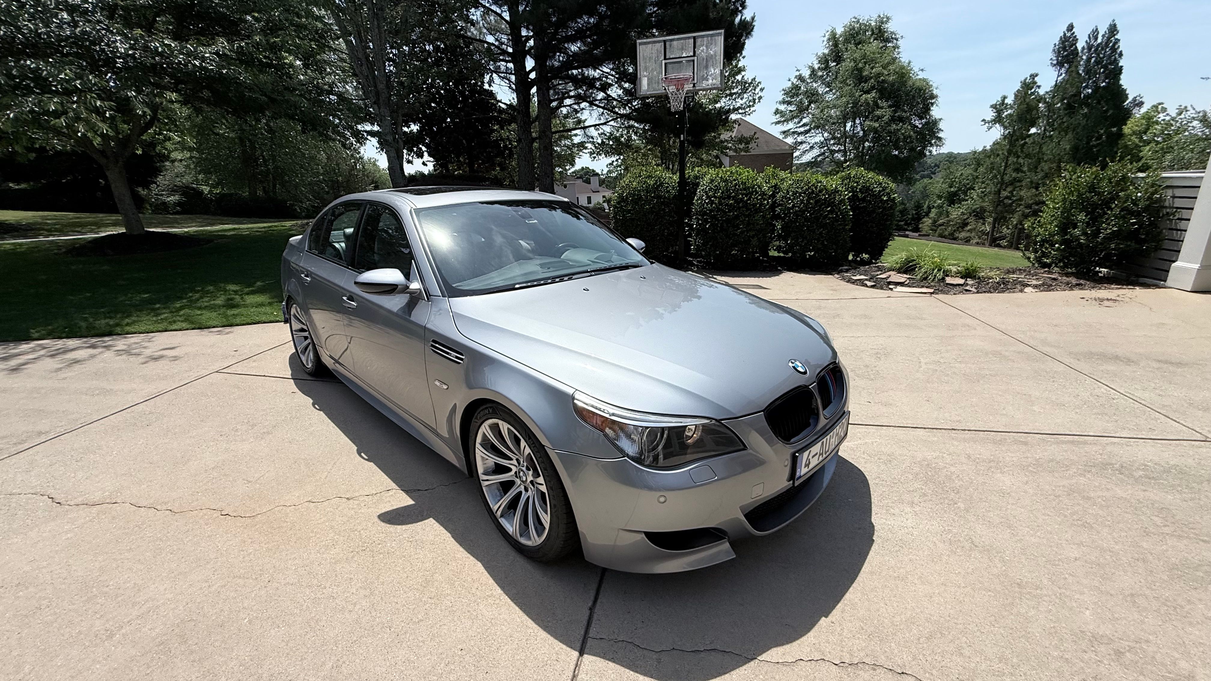 Used 2007 BMW M5 RWD image 2