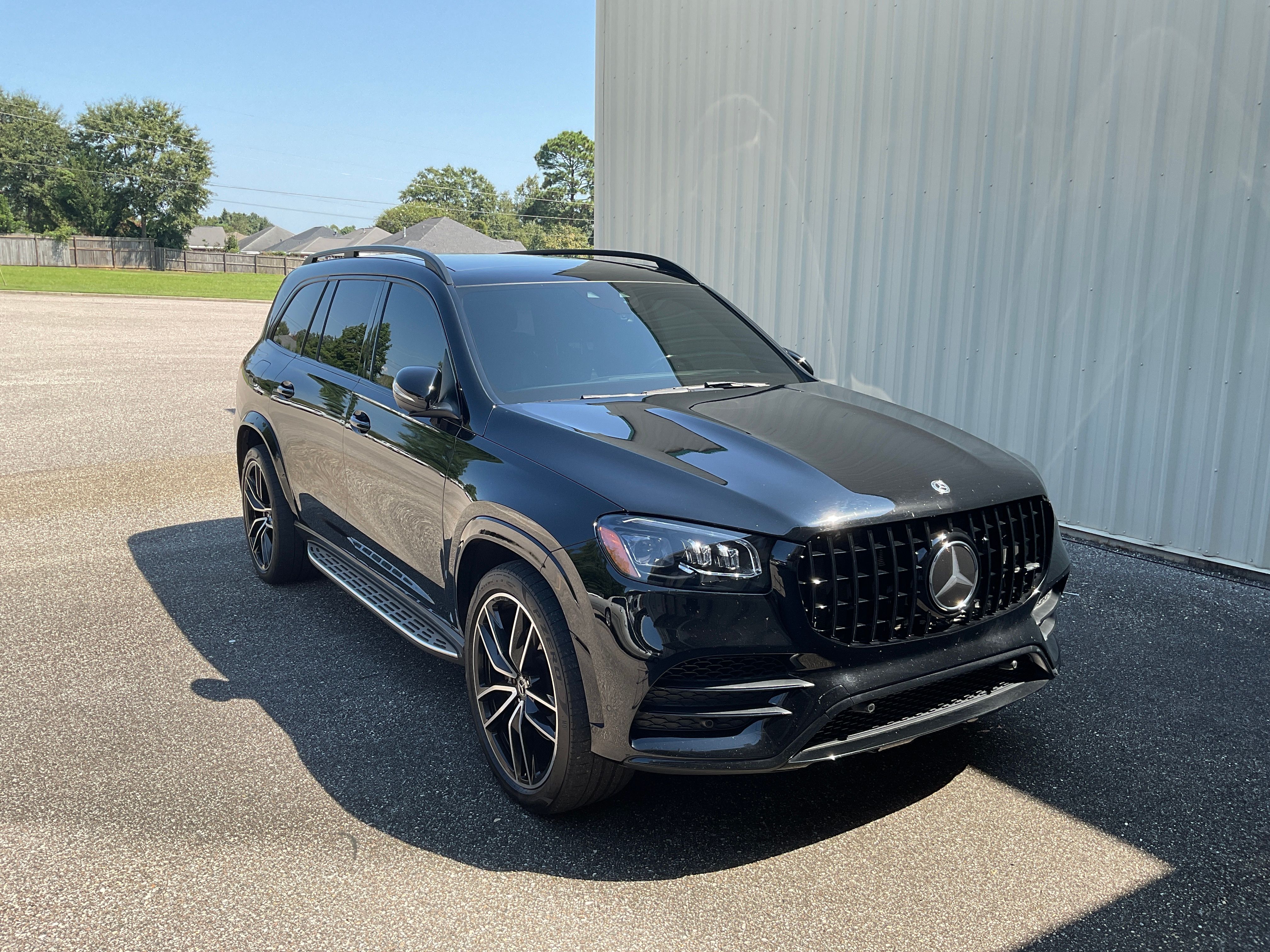 Used 2021 Mercedes-Benz GLS 580 4MATIC image 1