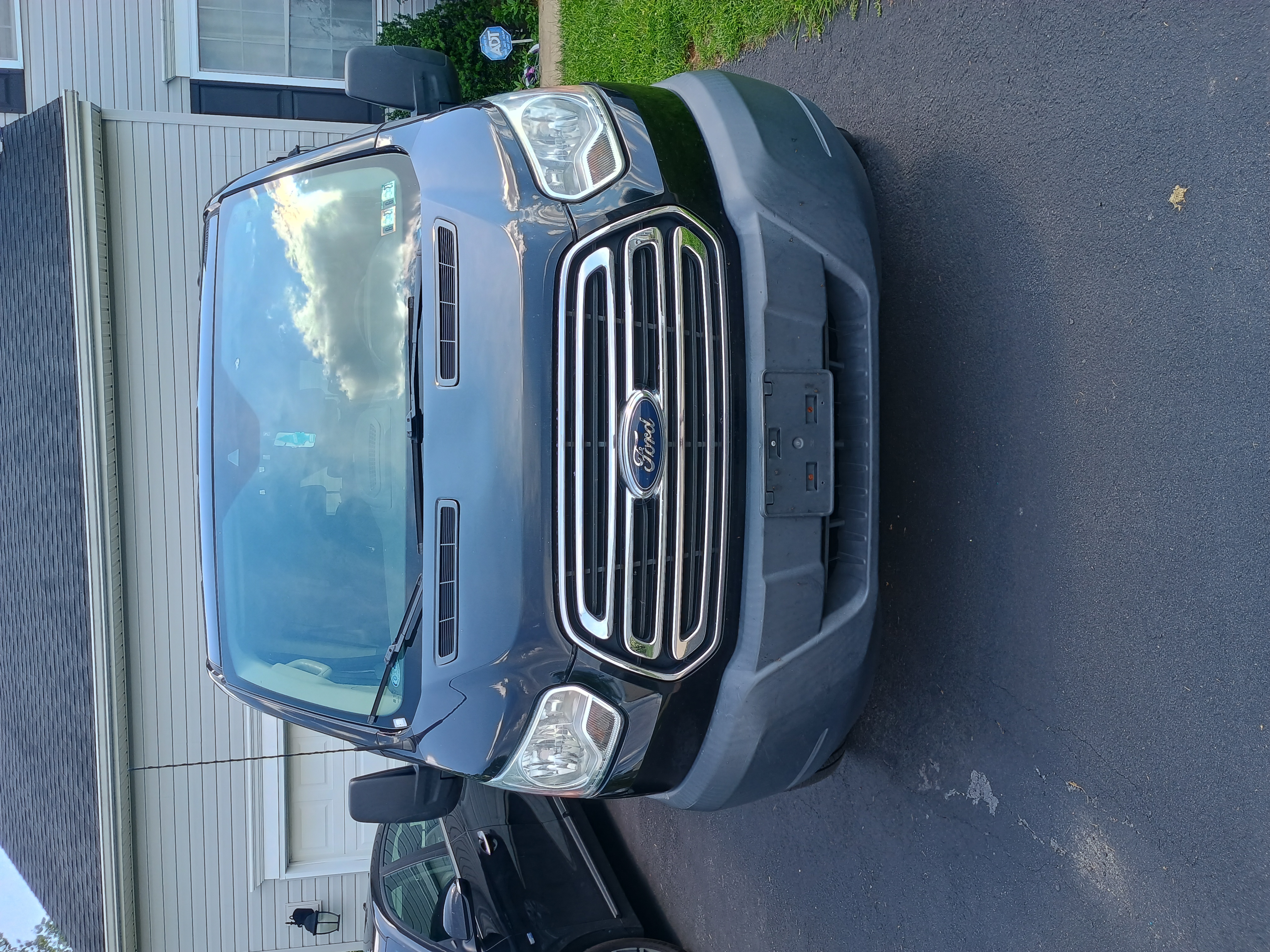 Used 2016 Ford Transit 350 XLT RWD image 1