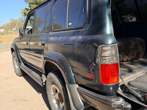 Used 1994 Toyota Land Cruiser AWD/4WD image 2