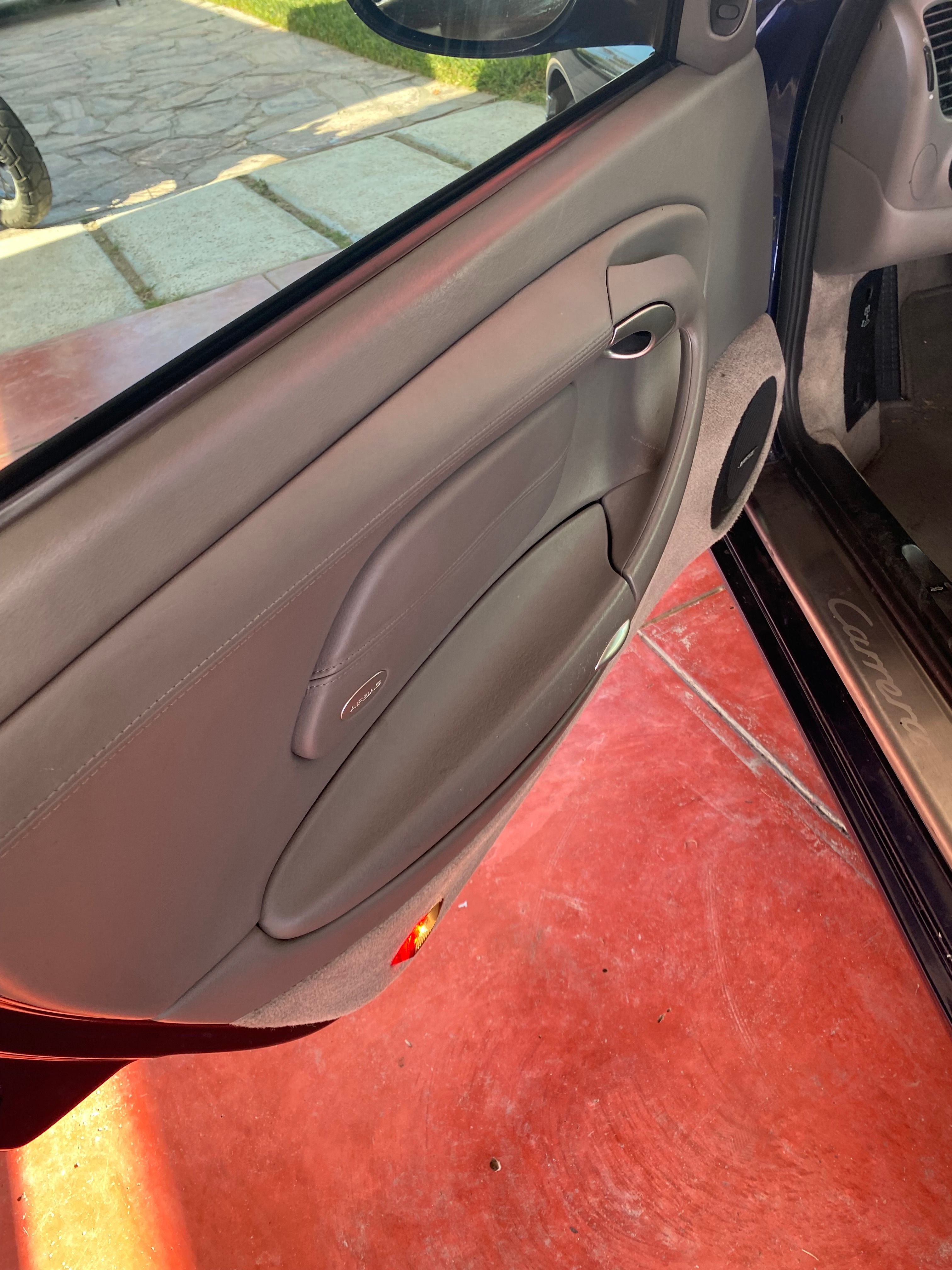 Used 2002 Porsche 911 Carrera 4 AWD/4WD image 5