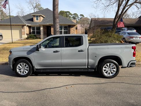 Used 2024 Chevrolet Silverado 1500 Custom image 15