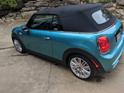 Used 2018 MINI Cooper S image 4