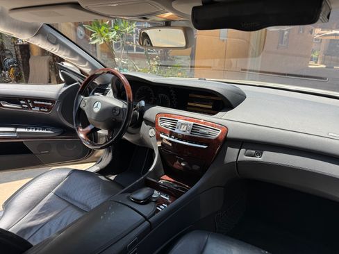Used 2007 Mercedes-Benz CL 550 image 24