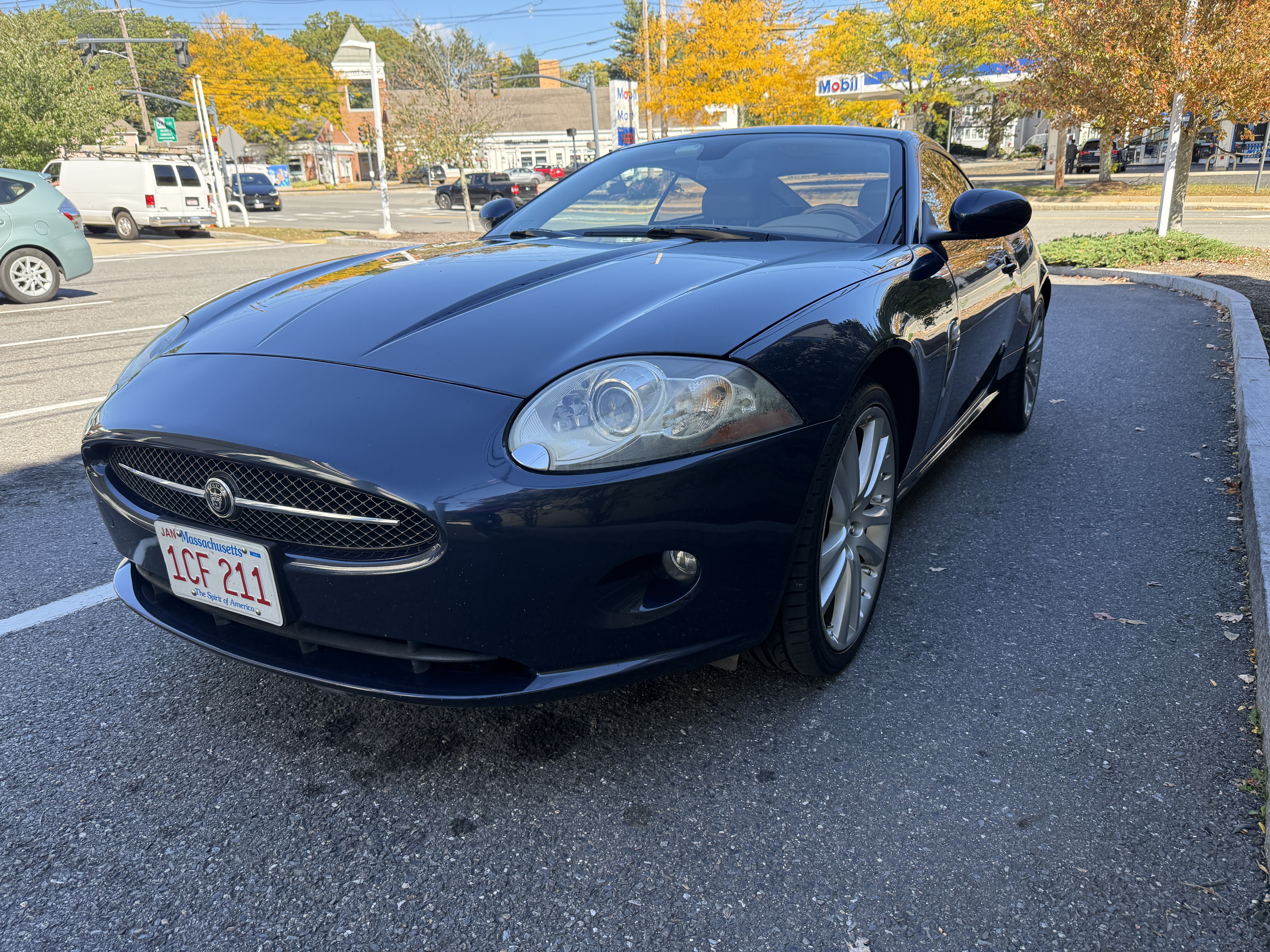 Used 2007 Jaguar XK Coupe RWD image 1