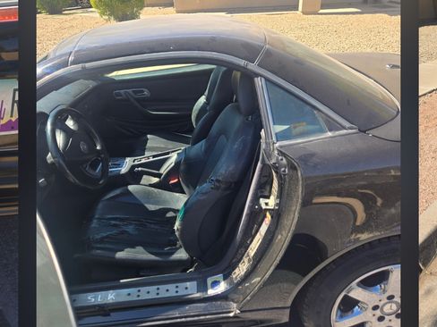 Used 2001 Mercedes-Benz SLK 230 image 6