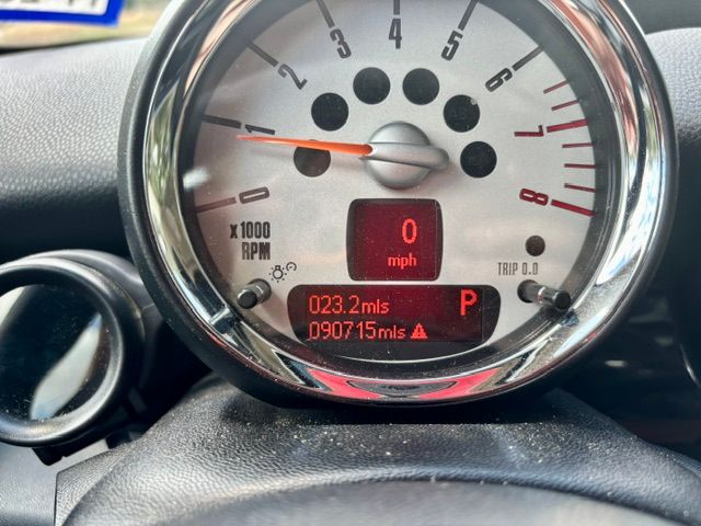 Used 2011 MINI Cooper S FWD image 9