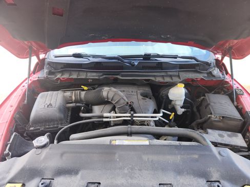 Used 2012 RAM 1500 Classic SLT image 11