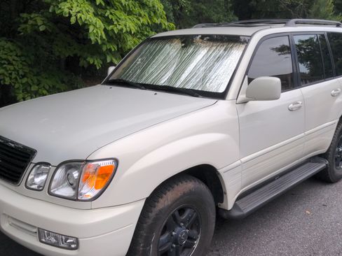 Used 2001 Lexus LX 470 4WD image 10