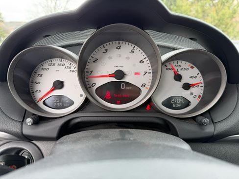 Used 2006 Porsche Cayman S image 12