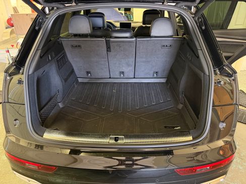 Used 2018 Audi SQ5 Prestige image 25