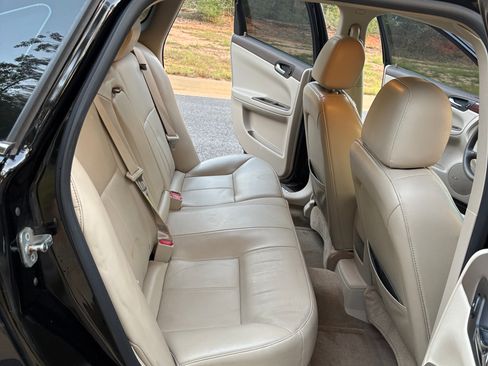 Used 2007 Chevrolet Impala LTZ image 16