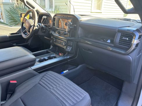 Used 2022 Ford F150 XL w/ STX Appearance Package image 5