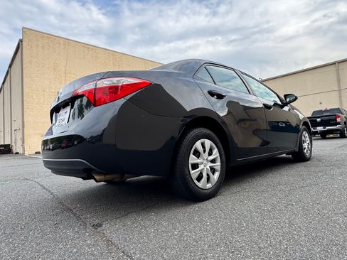 Used 2015 Toyota Corolla L FWD image 2