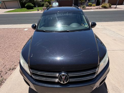Used 2017 Volkswagen Tiguan S AWD/4WD image 4