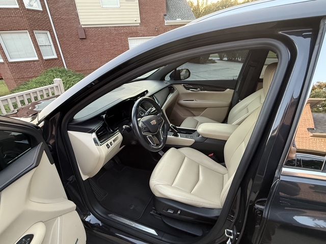 Used 2019 Cadillac XT5 FWD image 10