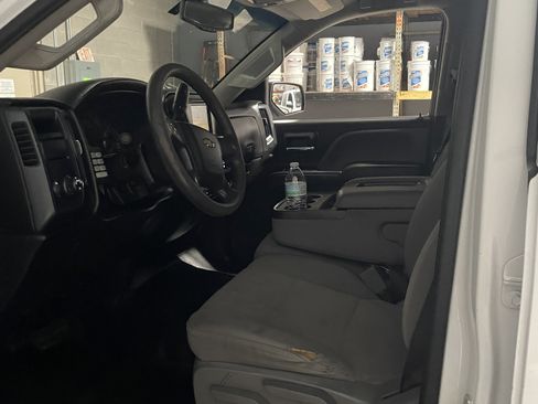 Used 2017 Chevrolet Silverado 2500 W/T w/ WT Convenience Package image 14