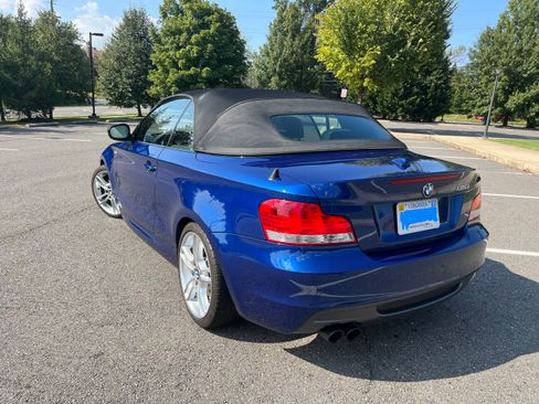 Used 2011 BMW 135i Convertible image 9
