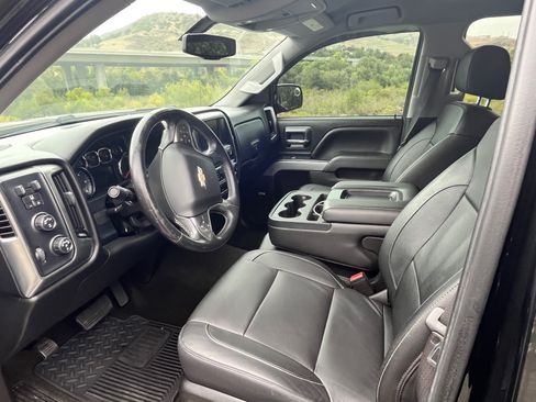 Used 2018 Chevrolet Silverado 1500 LT w/ All Star Edition AWD/4WD image 5
