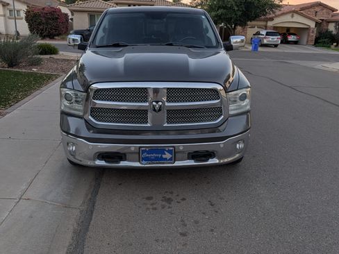 Used 2015 RAM 1500 Limited image 11