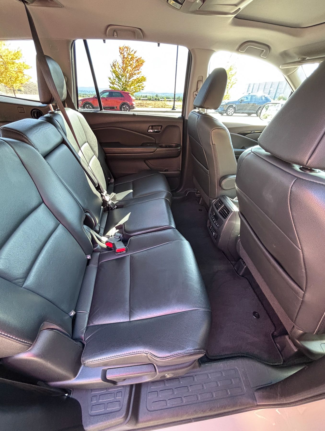 Used 2018 Honda Pilot Touring image 22