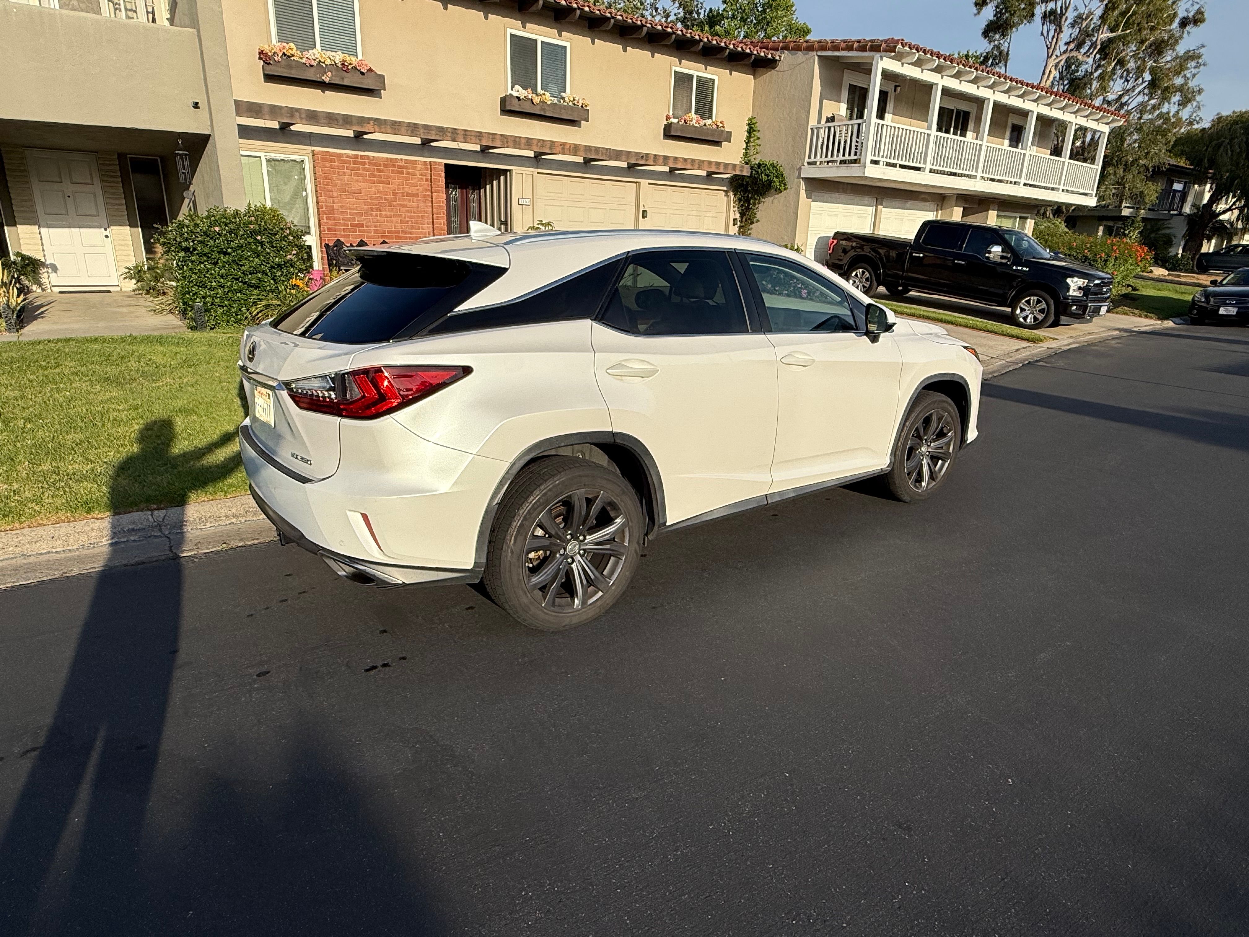 Used 2017 Lexus RX 350 FWD w/ Premium Package image 5