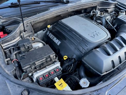 Used 2011 Jeep Grand Cherokee Overland image 26