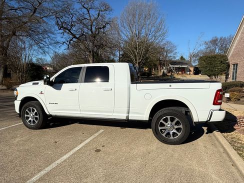 Used 2024 RAM 2500 Limited w/ Towing Technology Group image 1