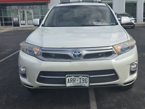 Used 2013 Toyota Highlander Limited image 4