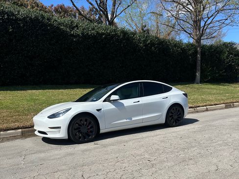 Used 2021 Tesla Model 3 Performance AWD/4WD image 1