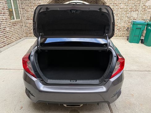 Used 2020 Honda Civic Sport image 17